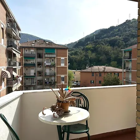 Bright For 5 Parking 20 Mins To Station Near Park And Shops Portovenere And Cinque Terre Panoramic Road Way Специя