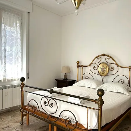 Bright For 5 With Private Parking Cinque Terre And Portovenere Gateway Appartamento *
