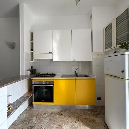 Bright For 5 With Private Parking Cinque Terre And Portovenere Gateway * La Spezia