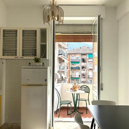Appartamento Bright For 5 With Private Parking Cinque Terre And Portovenere Gateway *