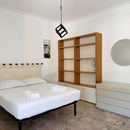 Bright For 5 With Private Parking Cinque Terre And Portovenere Gateway *