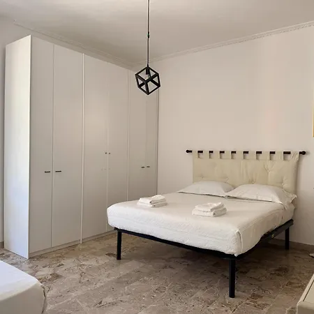 Bright For 5 With Private Parking Cinque Terre And Portovenere Gateway Appartamento