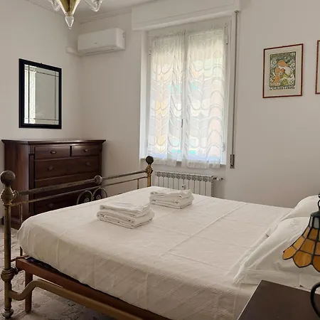 Bright For 5 With Private Parking Cinque Terre And Portovenere Gateway * La Spezia